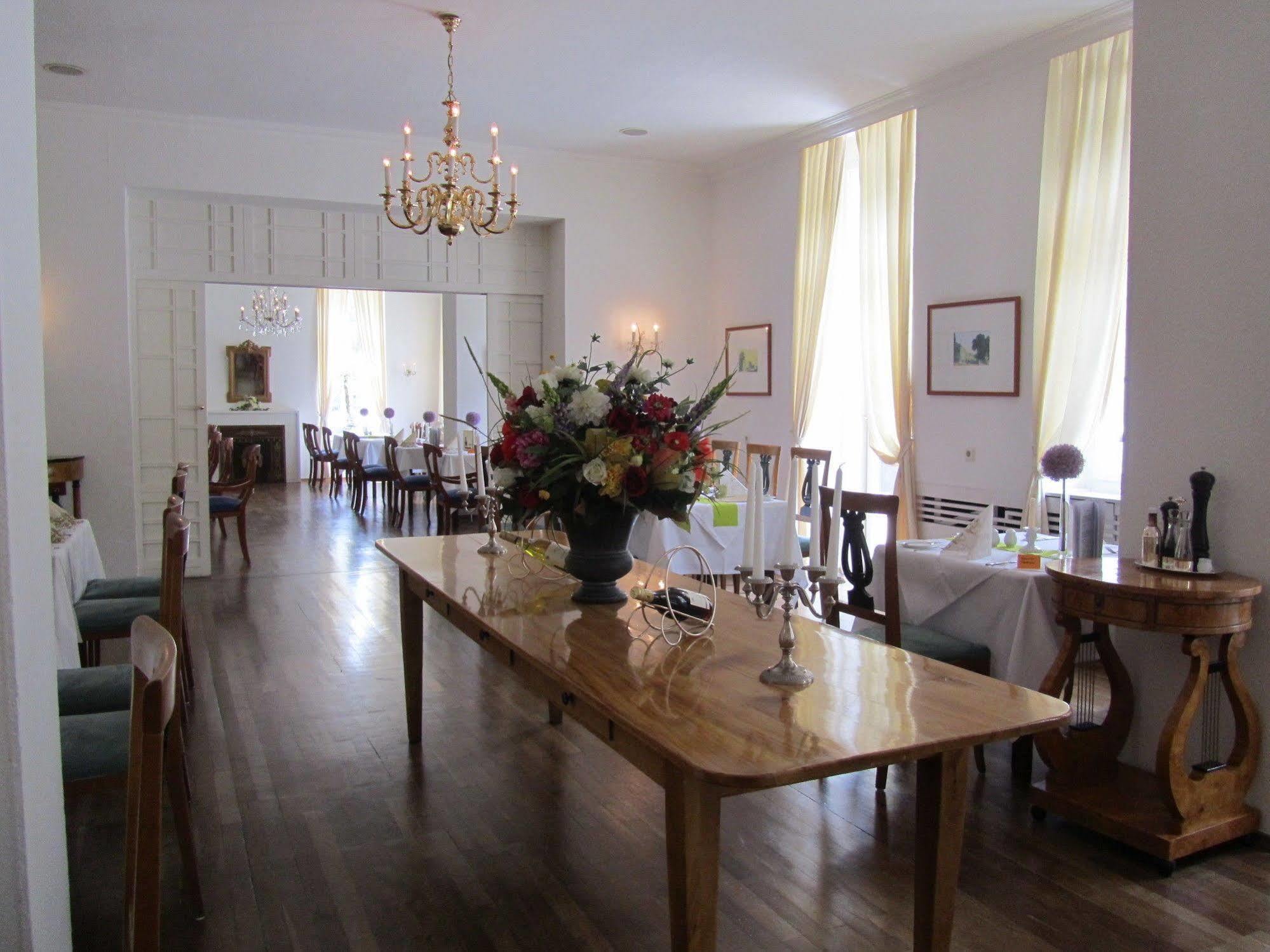 Friedrich Franz Palais Hotel Bad Doberan Bagian luar foto